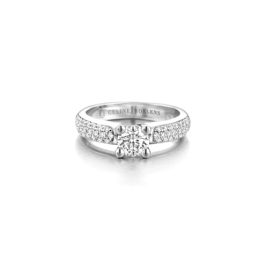 Engagement Ring N°221, Witte diamant