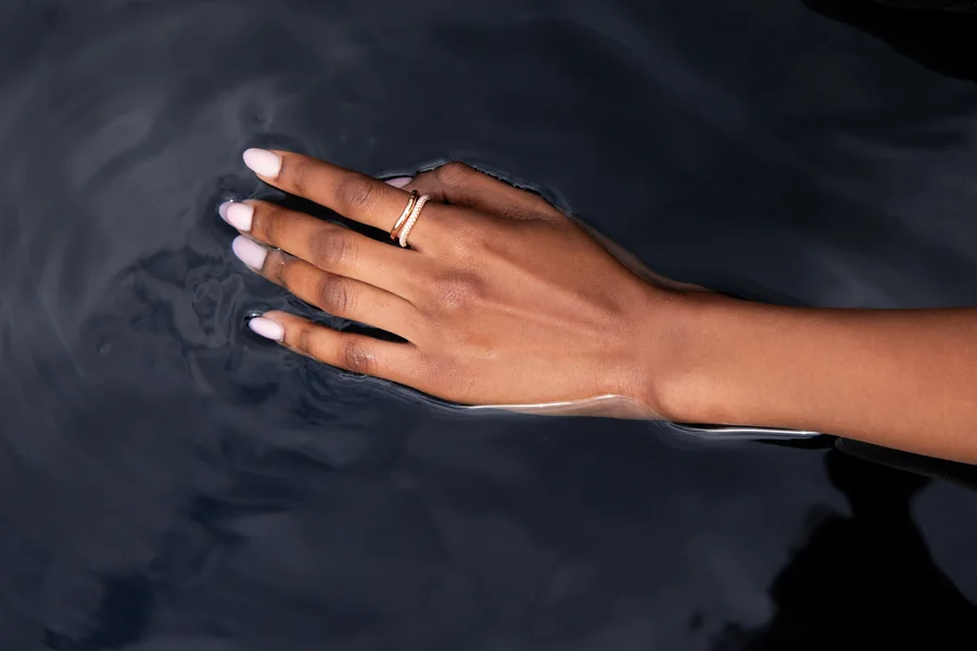 Everything you need to know about wedding rings: cost, wearing and tips
